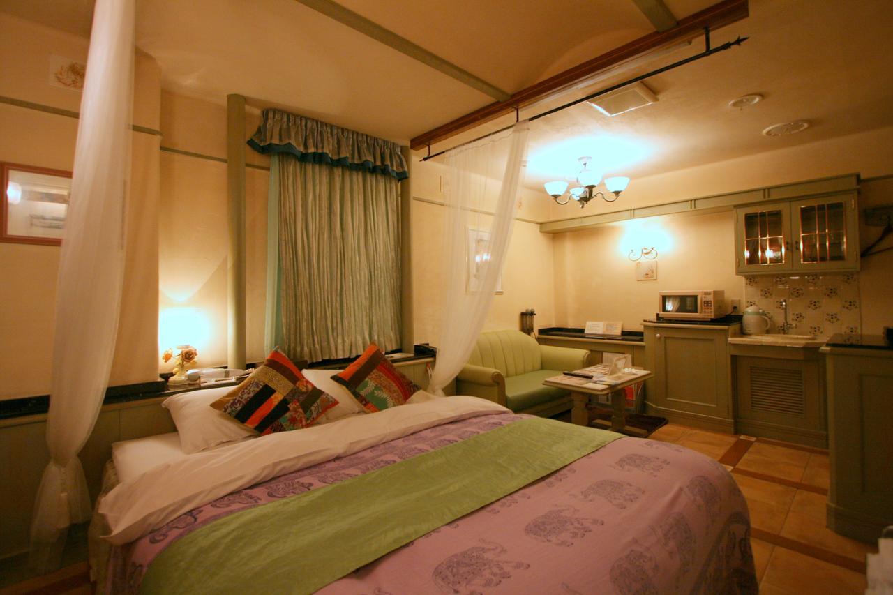 Hotel Provance no machini Sakuranomiya  Ósaka Exteriér fotografie