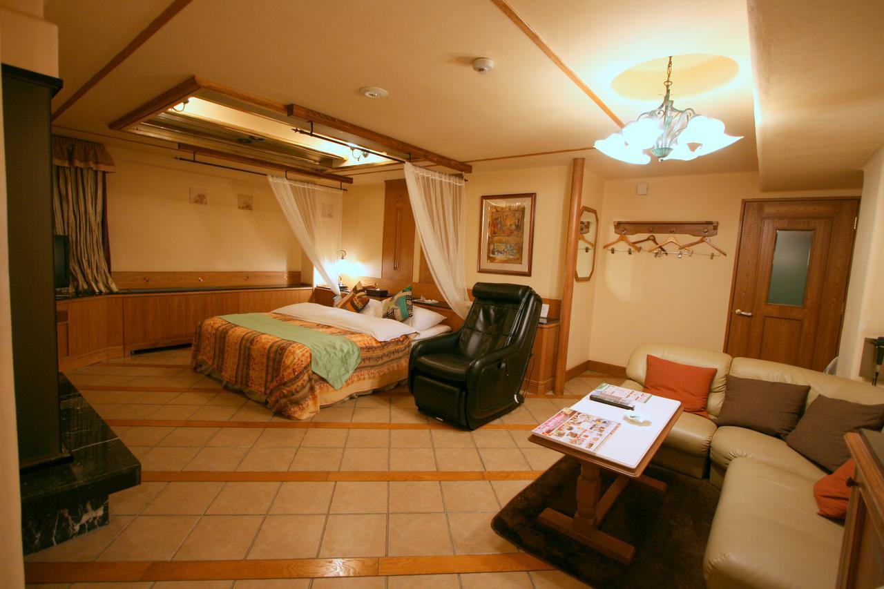 Hotel Provance no machini Sakuranomiya  Ósaka Exteriér fotografie