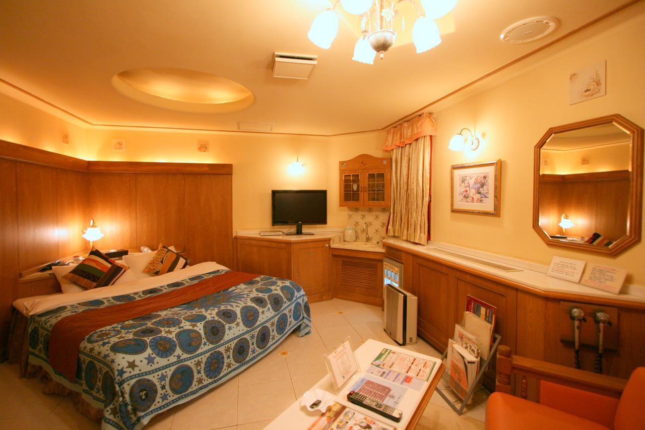 Hotel Provance no machini Sakuranomiya  Ósaka Exteriér fotografie